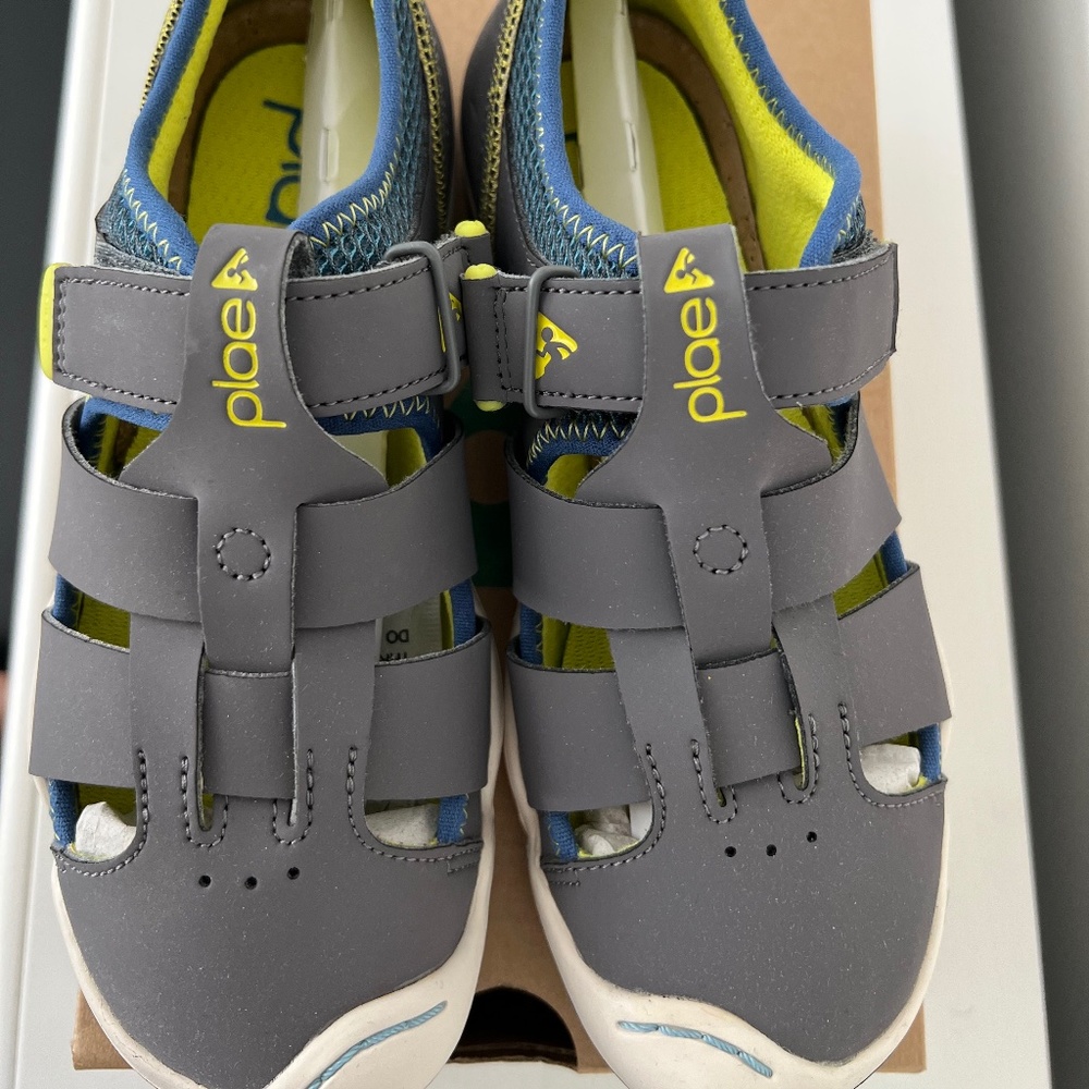 Kids Sandals Pae Sam size 2